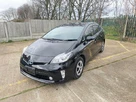 2012-toyota-prius-small-2