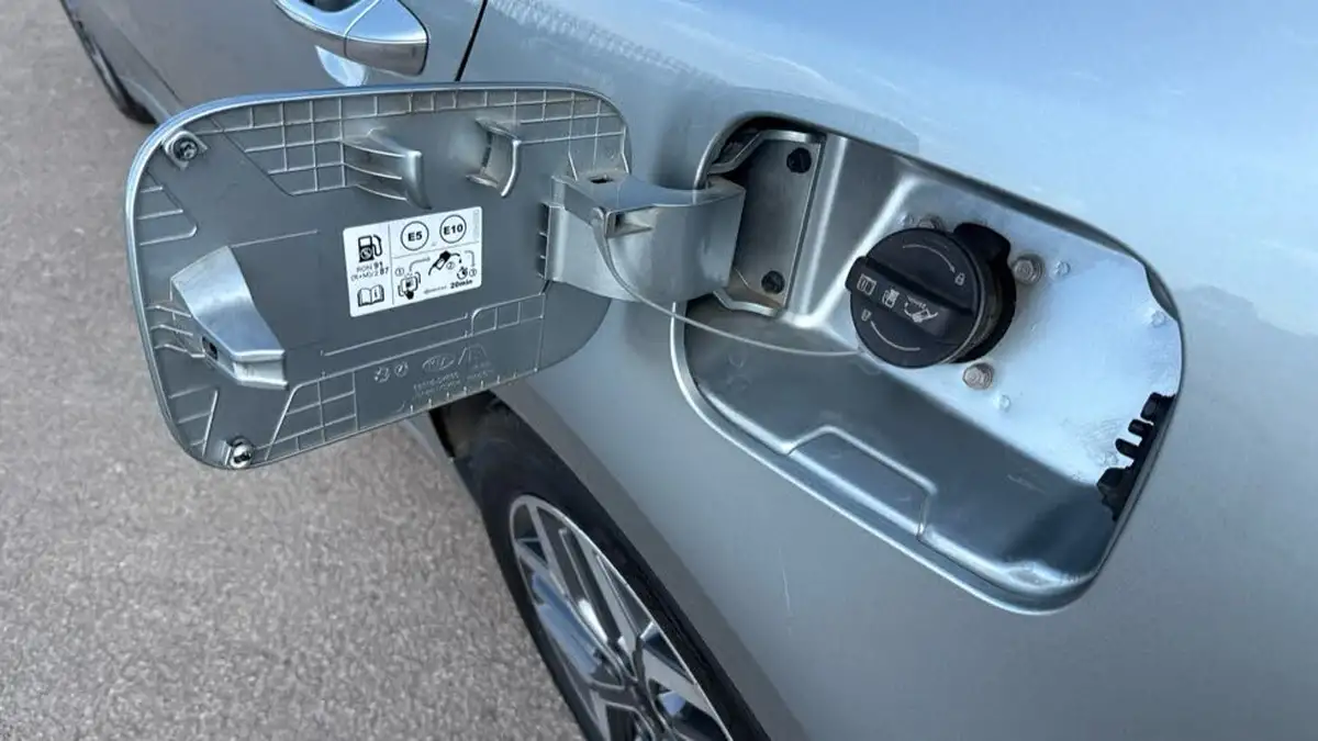 2020-kia-optima-20-gdi-phev-big-25