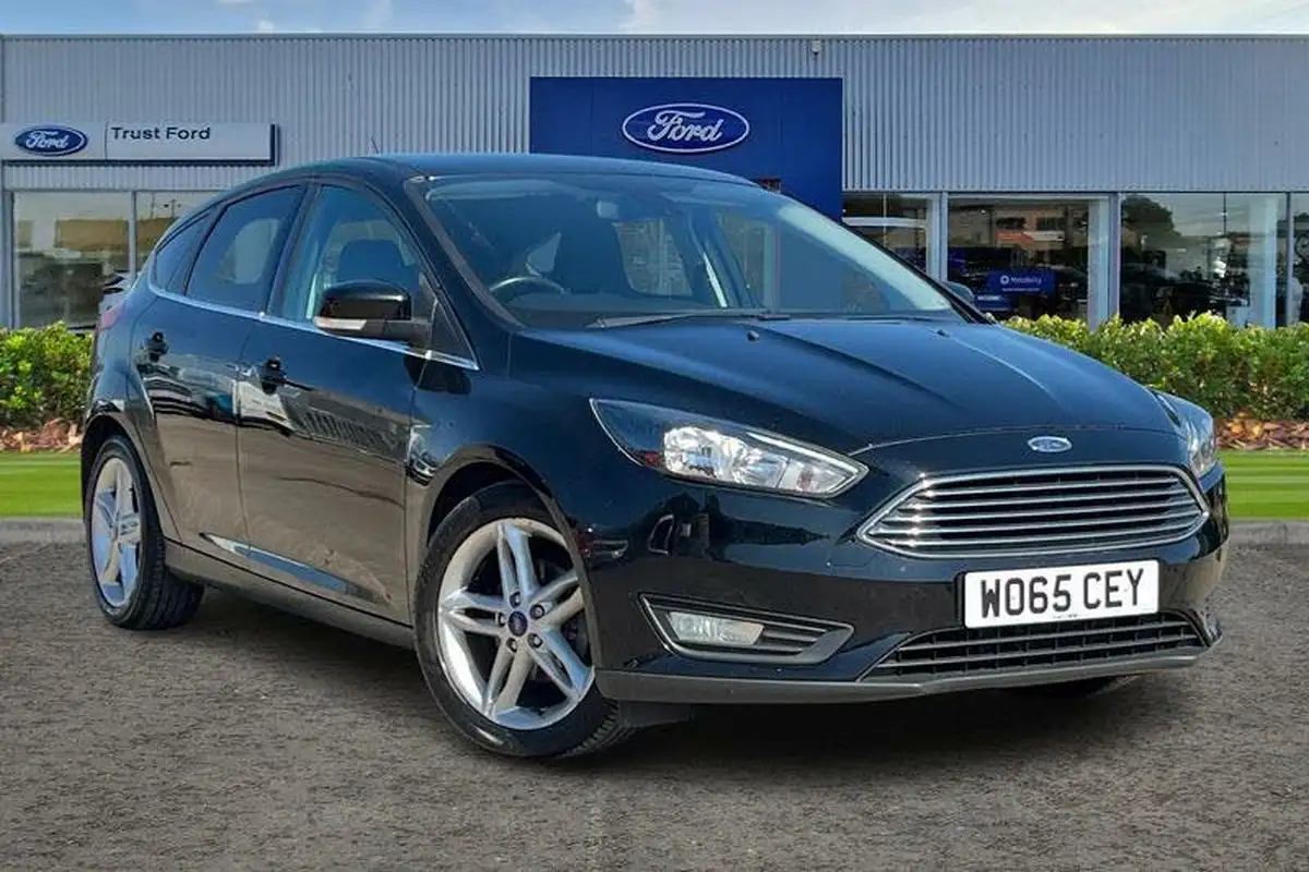 2016-ford-focus-15tdci-zetec-120ps-hatchback-big-0