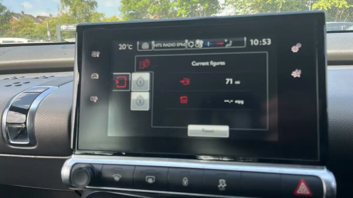 2016-citroen-c4-cactus-12-puretech-touch-big-6
