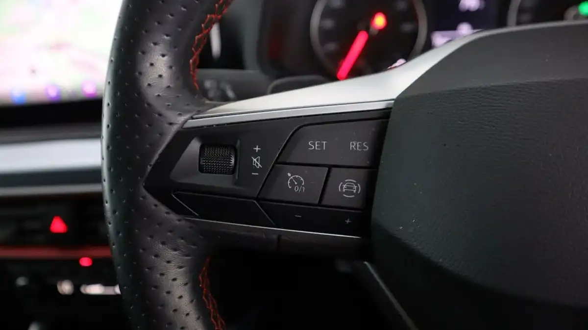 2022-seat-arona-10-tsi-fr-dsg-big-22