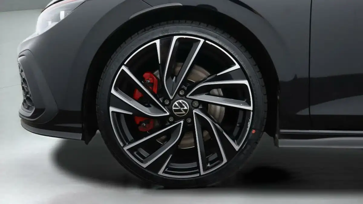 2021-volkswagen-golf-20-tsi-gti-dsg-big-18