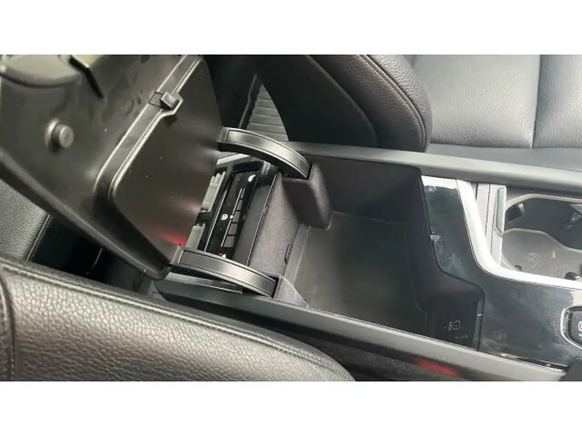 2022-volvo-xc90-20td-b5-plus-big-43