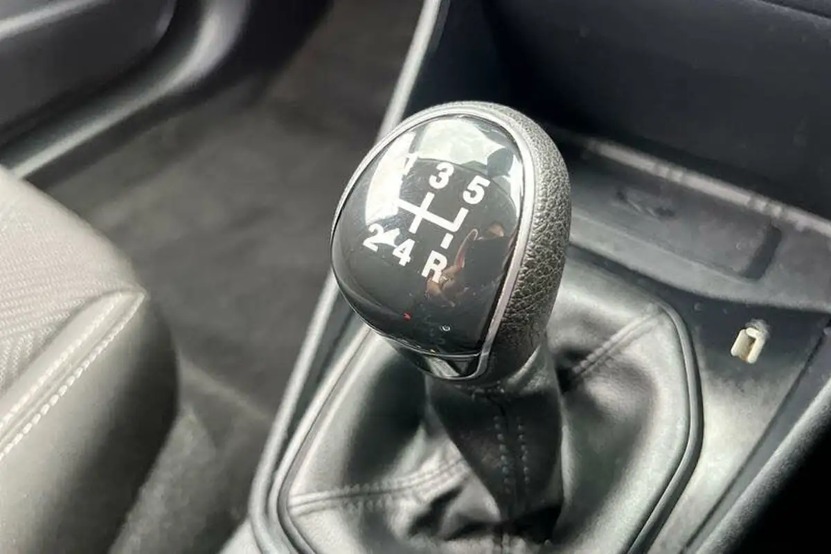 2022-ford-fiesta-11-ti-vct-trend-5d-big-33