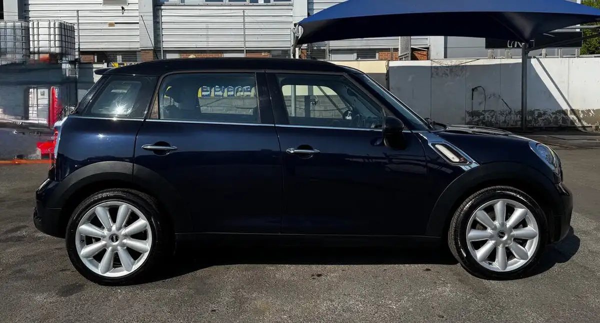 2012-mini-countryman-16-cooper-s-chili-big-4