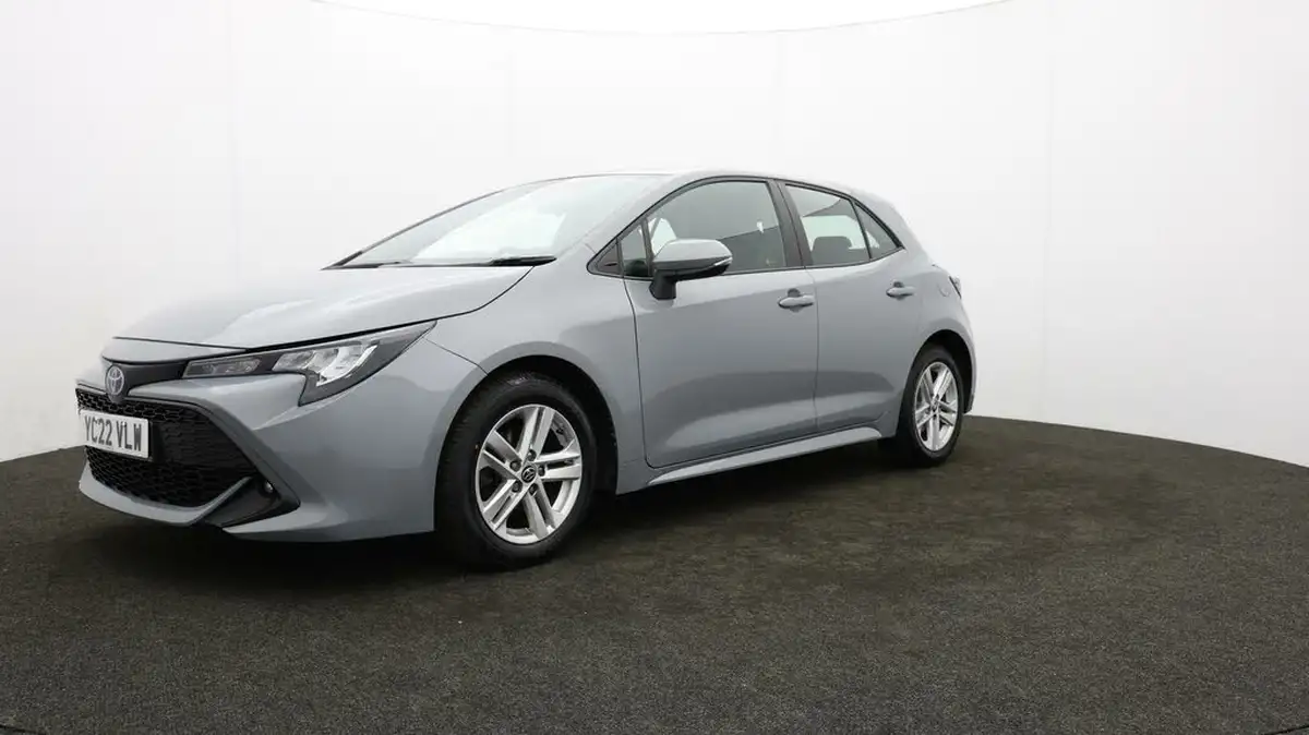 2022-toyota-corolla-18-vvt-i-icon-120bhp-trk-hatchback-5d-big-2