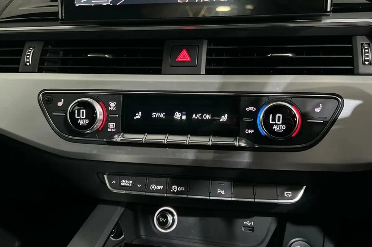 2019-audi-a4-avant-20-40-tfsi-sport-big-34