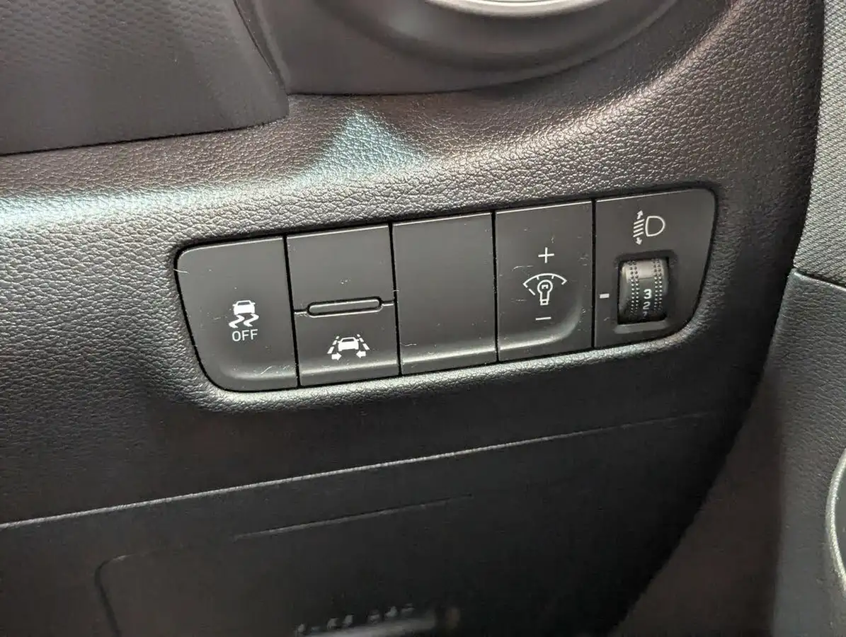 2018-hyundai-kona-10-t-gdi-se-big-19
