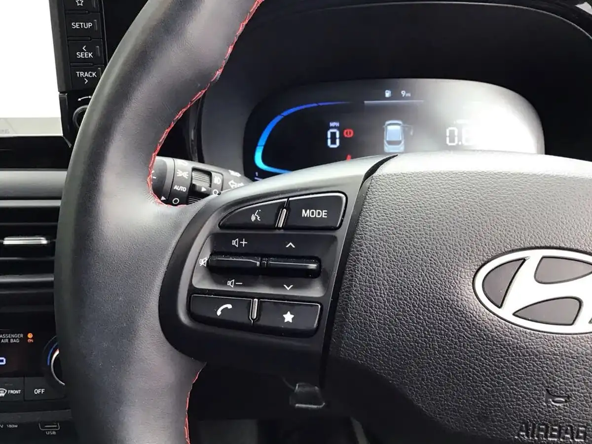 2024-hyundai-i10-10-t-gdi-n-line-90ps-two-tone-roof-big-16