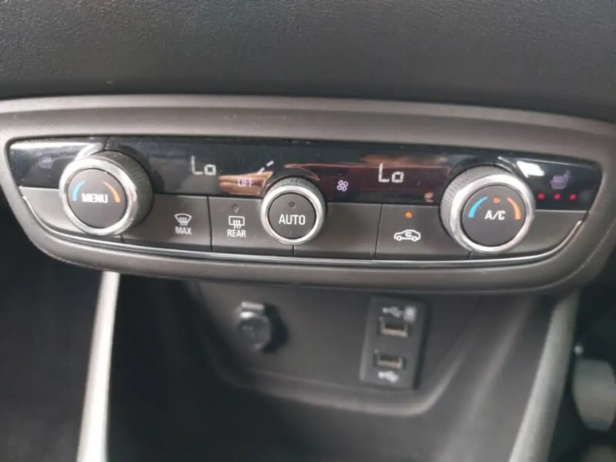 2022-vauxhall-crossland-15-ultimate-110ps-big-12