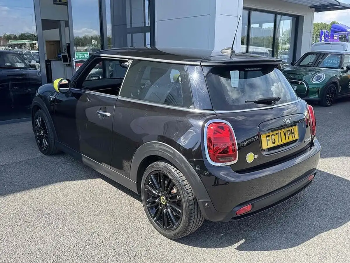 2021-mini-cooper-e-cooper-s-2-big-16