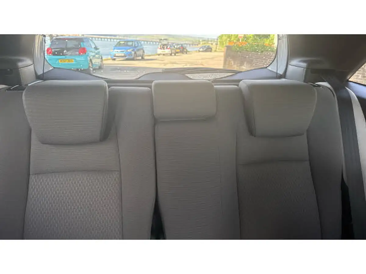 2021-honda-jazz-15-i-mmd-ex-109ps-big-36