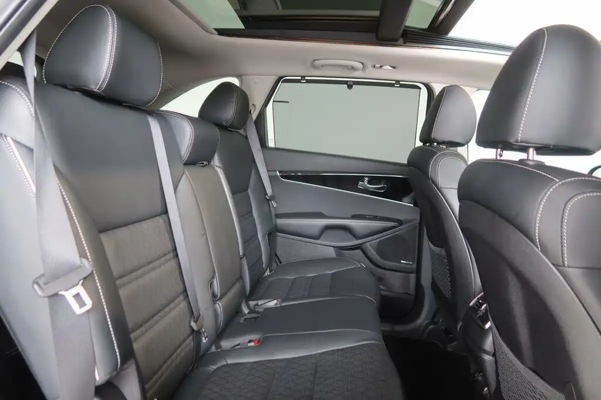2019-kia-sorento-22-crdi-gt-line-s-big-19