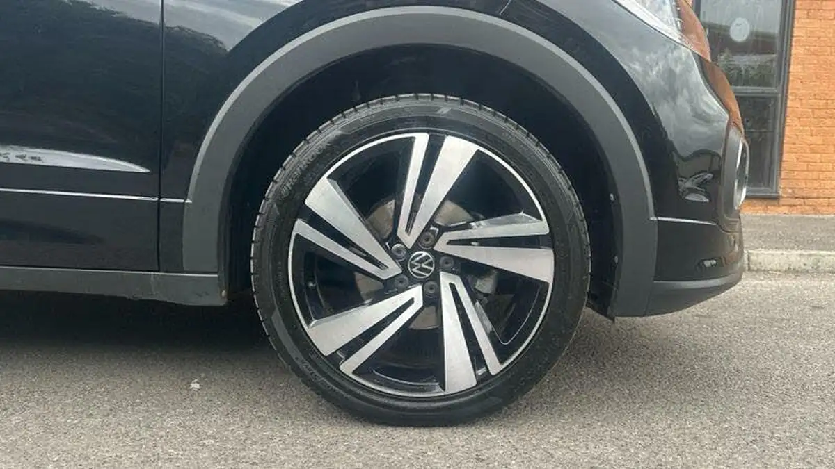 2022-volkswagen-t-cross-15-tsi-r-line-big-4