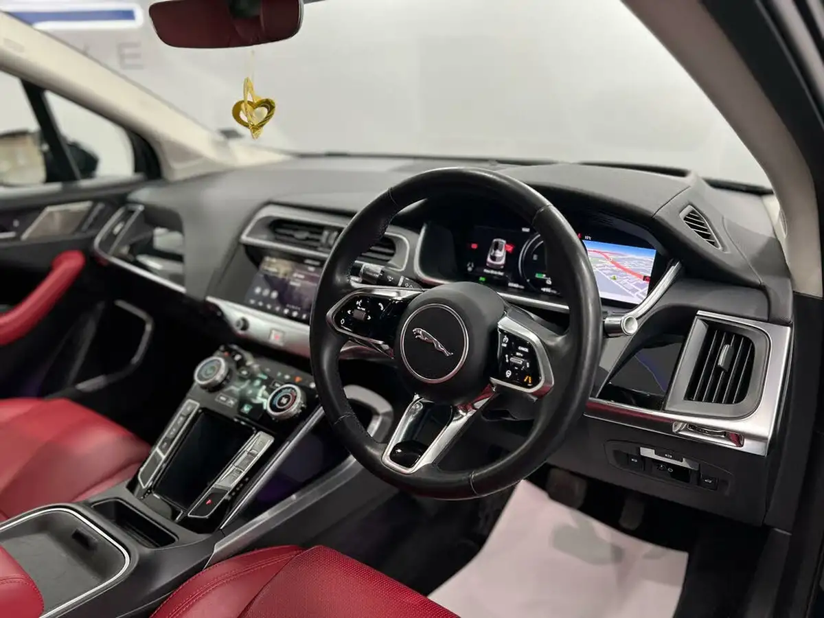 2019-jaguar-i-pace-ev400-hse-big-27