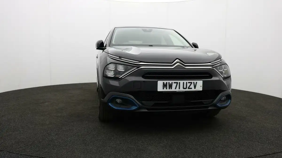 2021-citroen-c4-e-shine-big-50
