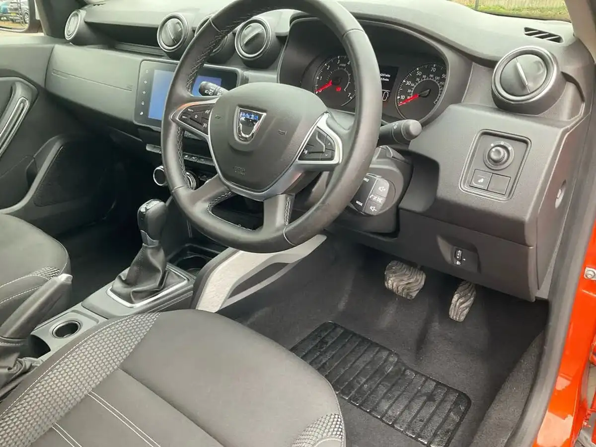 2022-dacia-duster-13-tce-prestige-150bhp-edc-big-25