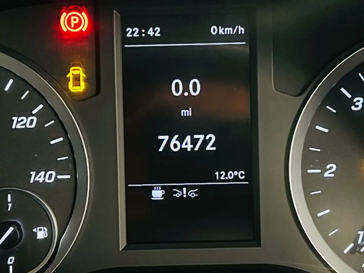 2021-mercedes-benz-vito-18-cdi-110-progressive-l3-panel-big-14