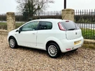 2013-fiat-punto-small-14