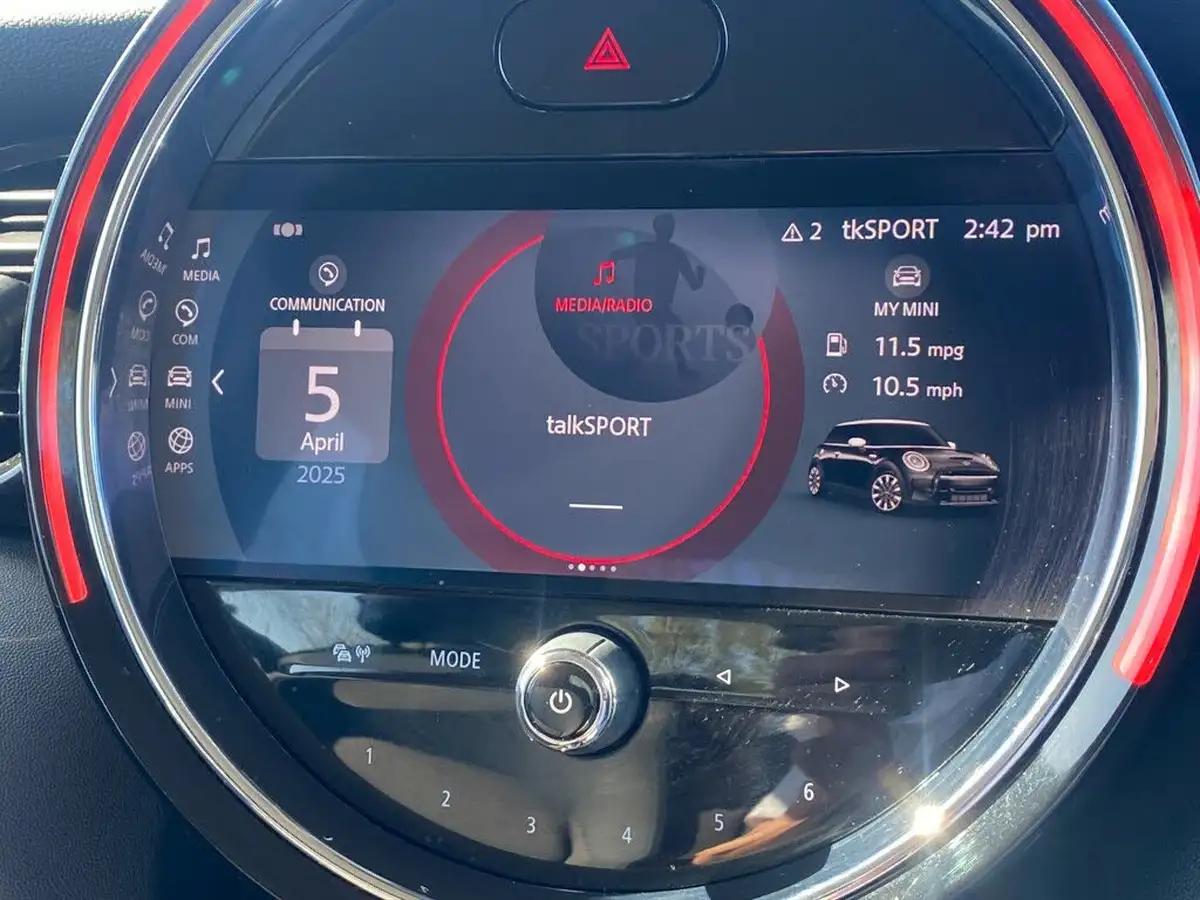 2021-mini-cooper-15-cooper-classic-hatchback-3d-auto-big-5