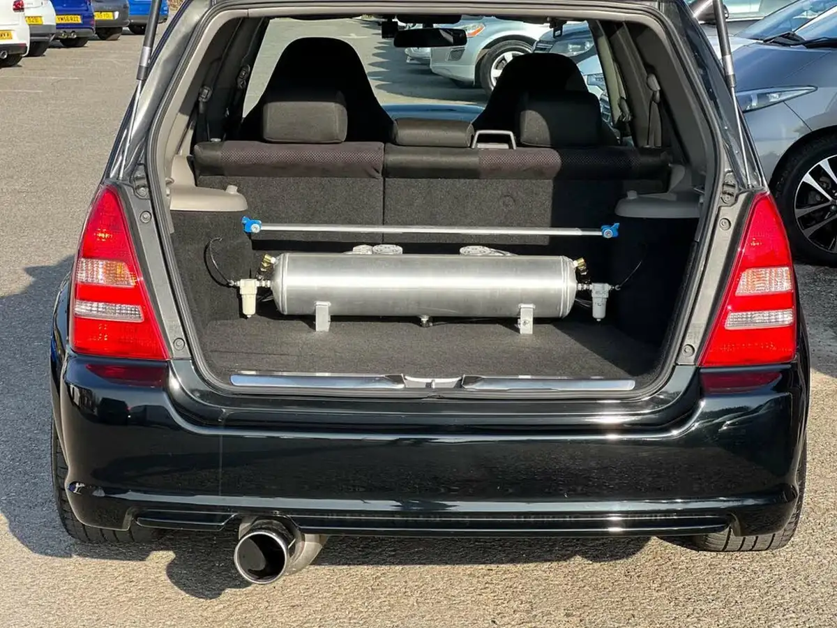 2005-subaru-forester-big-1