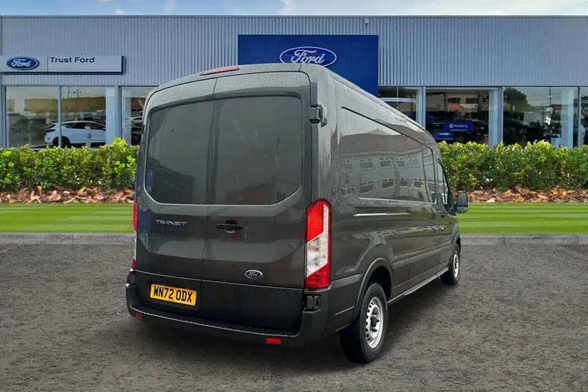 2022-ford-transit-20tdci-350-l2h3-leader-170pseu6d-panel-van-big-6