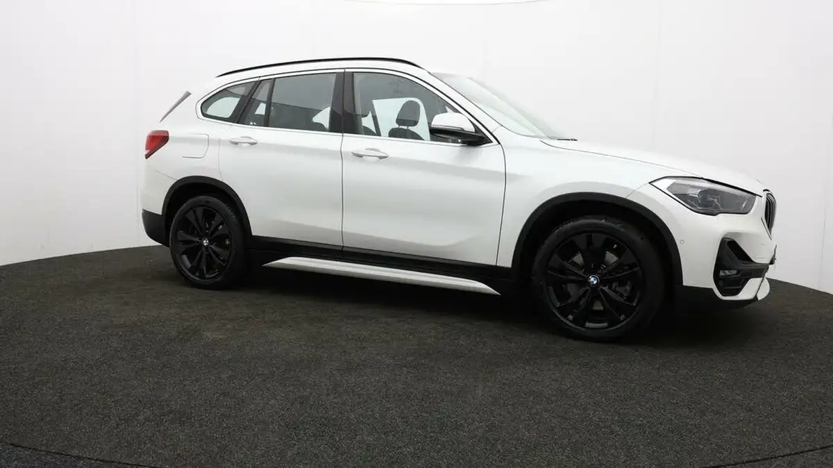 2021-bmw-x1-15-xdrive-25e-phev-sport-big-36