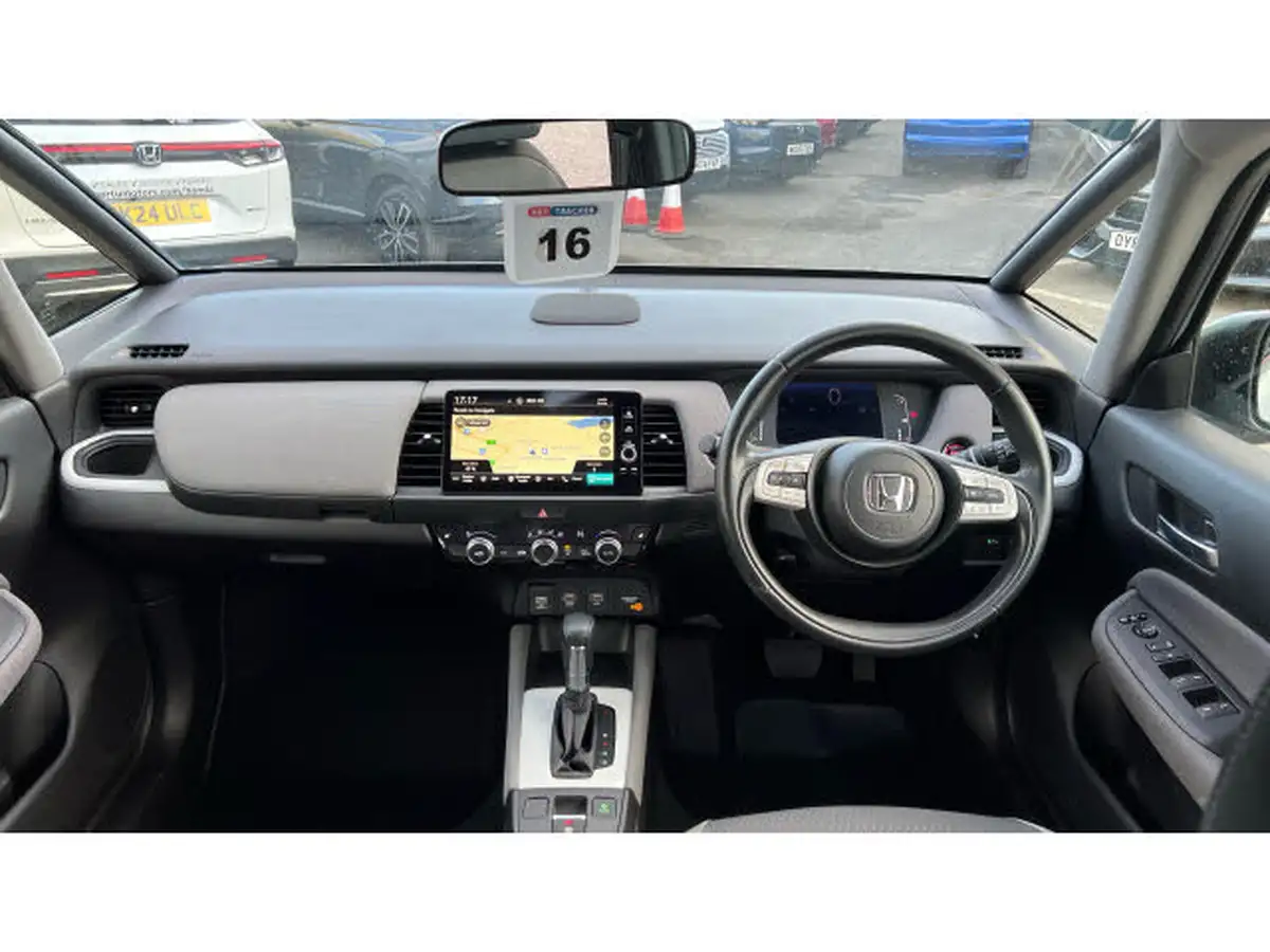 2020-honda-jazz-15-i-mmd-crosstar-ex-big-3