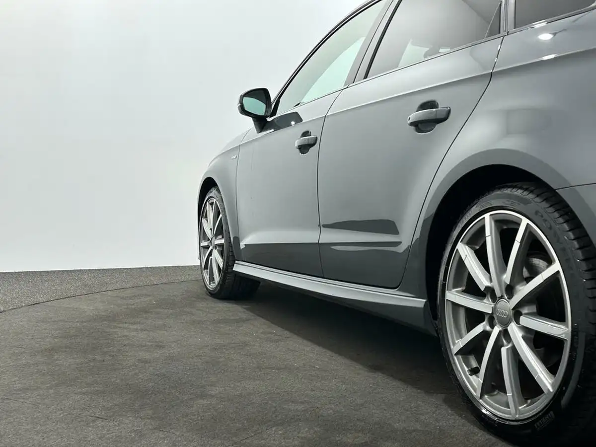 2019-audi-a3-15-35-tfsi-black-edition-cod-ss-sportback-5d-big-52