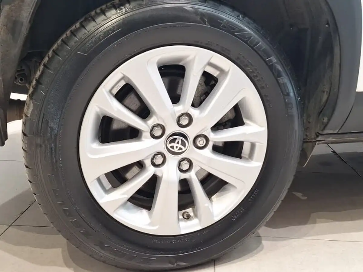 2021-toyota-yaris-cross-15-vvt-i-icon-big-11