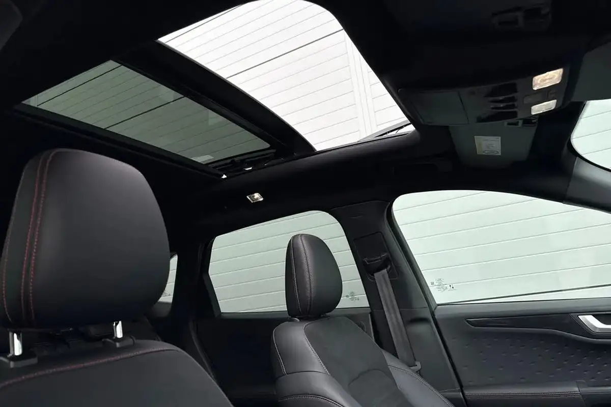 2020-ford-kuga-25t-st-line-x-big-36