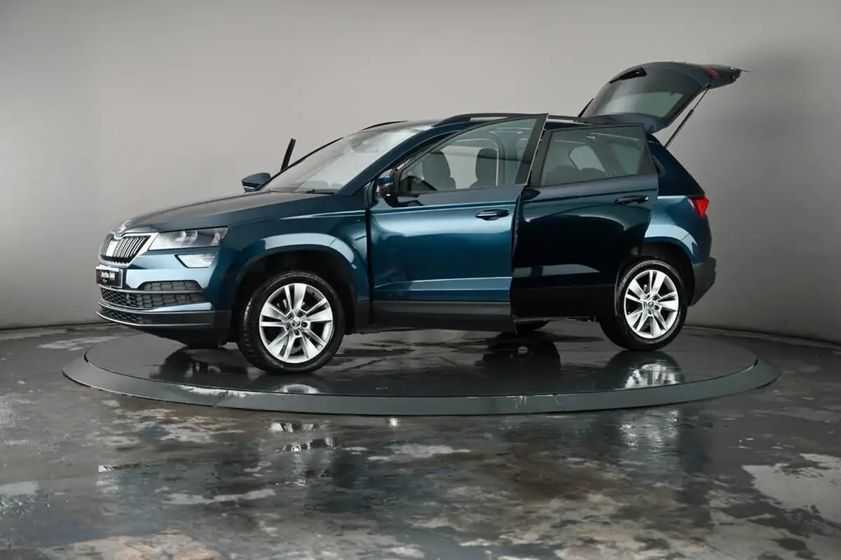 2022-skoda-karoq-15-tsi-se-technology-big-47
