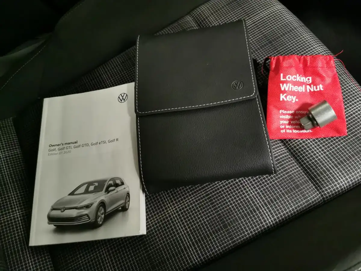 2021-volkswagen-golf-20tdi-gtd-big-31