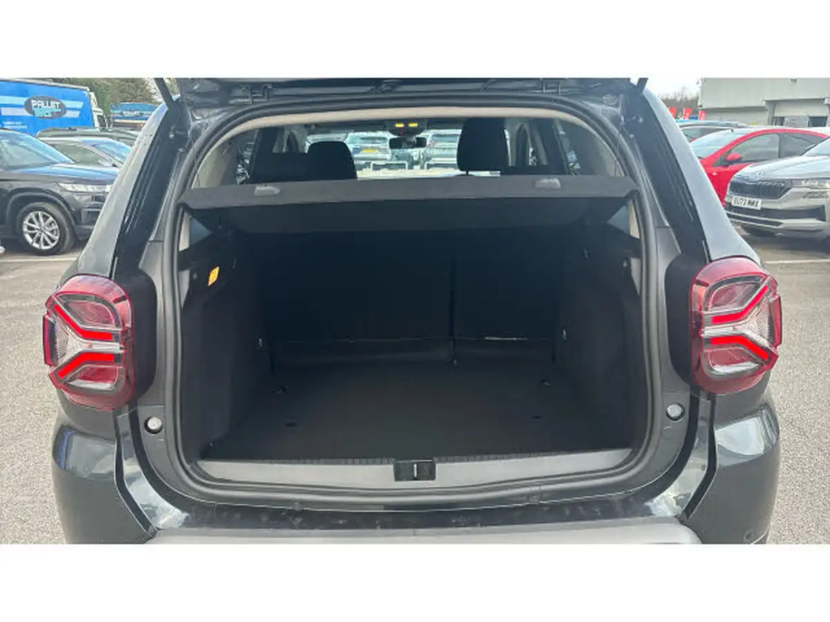 2024-dacia-duster-13-tce-extreme-150bhp-1332cc-edc-big-3