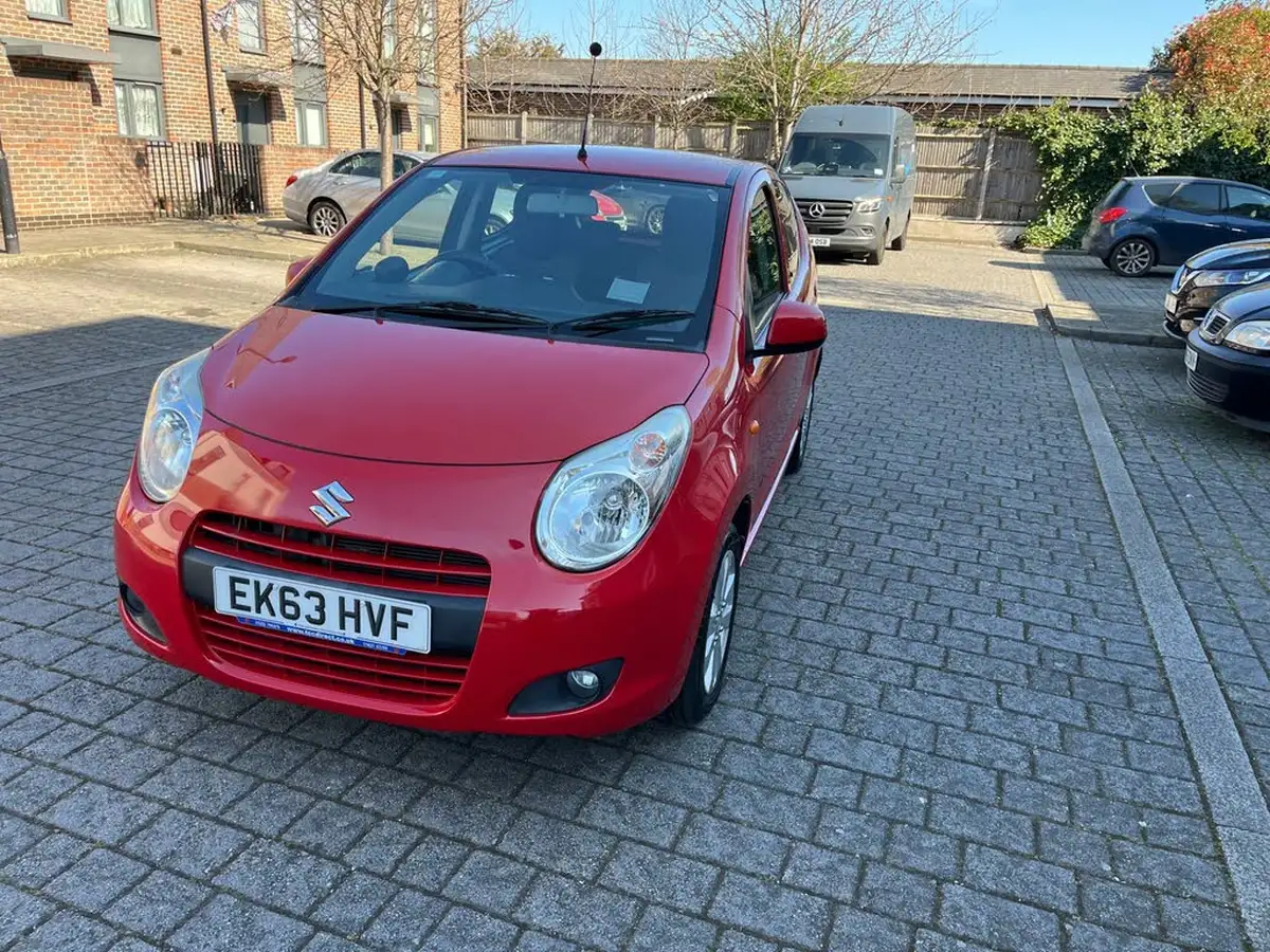 2013-suzuki-alto-10-sz4-auto-big-2