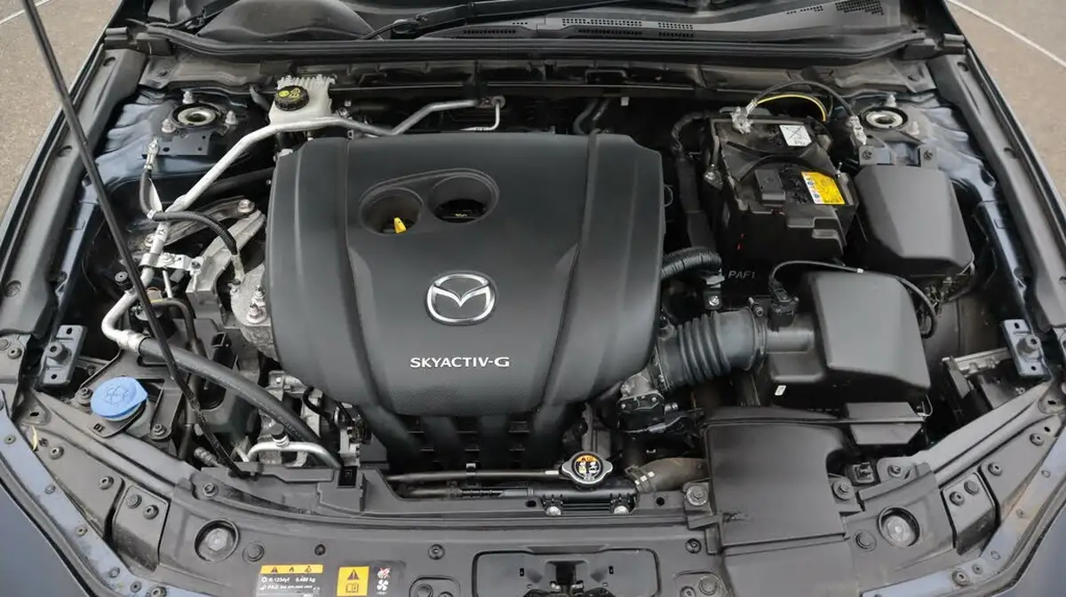 2022-mazda-mazda3-20-se-l-lux-122ps-hatchback-5d-big-19