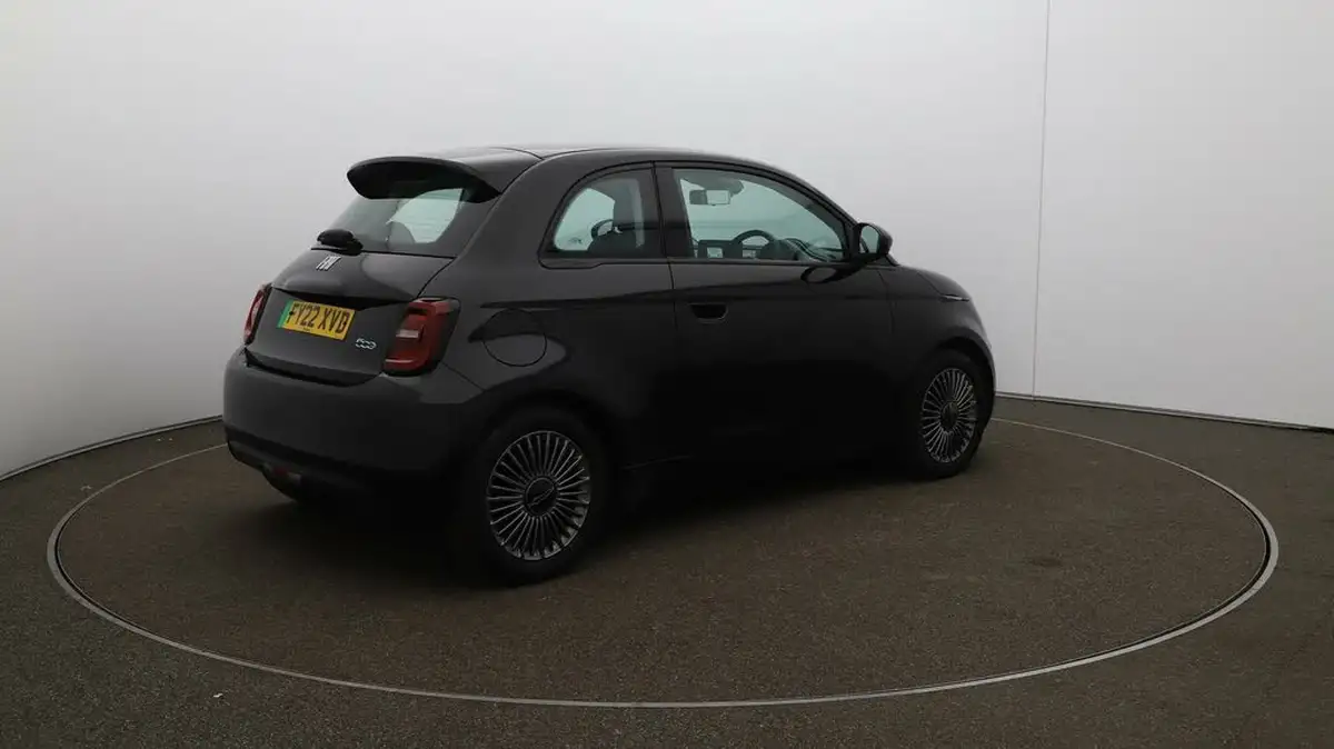 2022-fiat-500-e-icon-117bhp-big-51