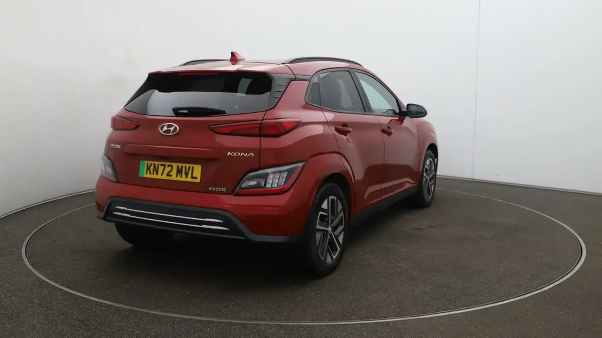 2022-hyundai-kona-e-ultimate-big-54