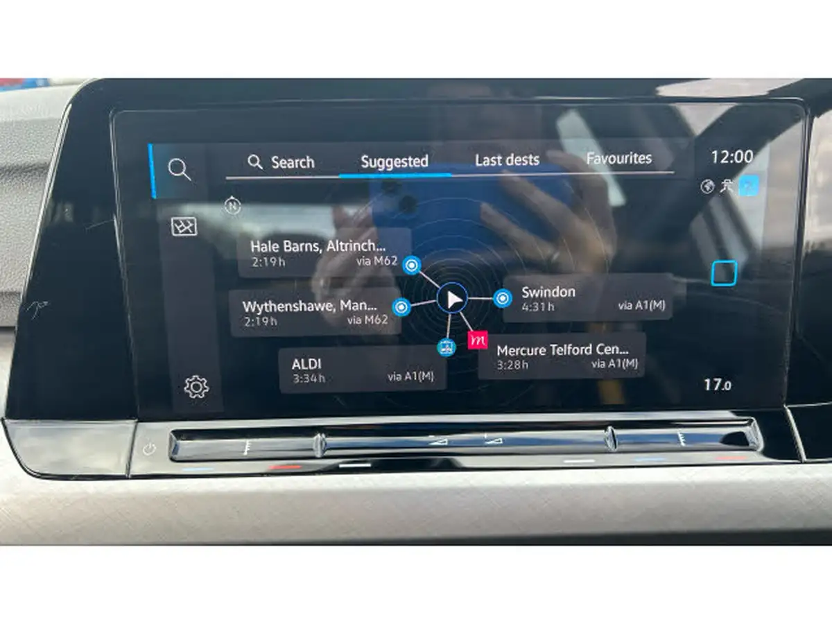 2023-volkswagen-golf-20tdi-life-hatchback-dsg-big-33