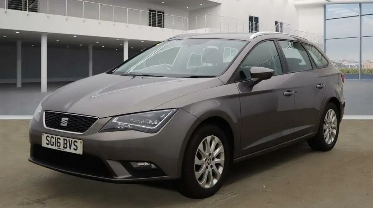 2016-seat-leon-16tdi-se-tech-pack-cr-105ps-sports-tourer-5d-big-3