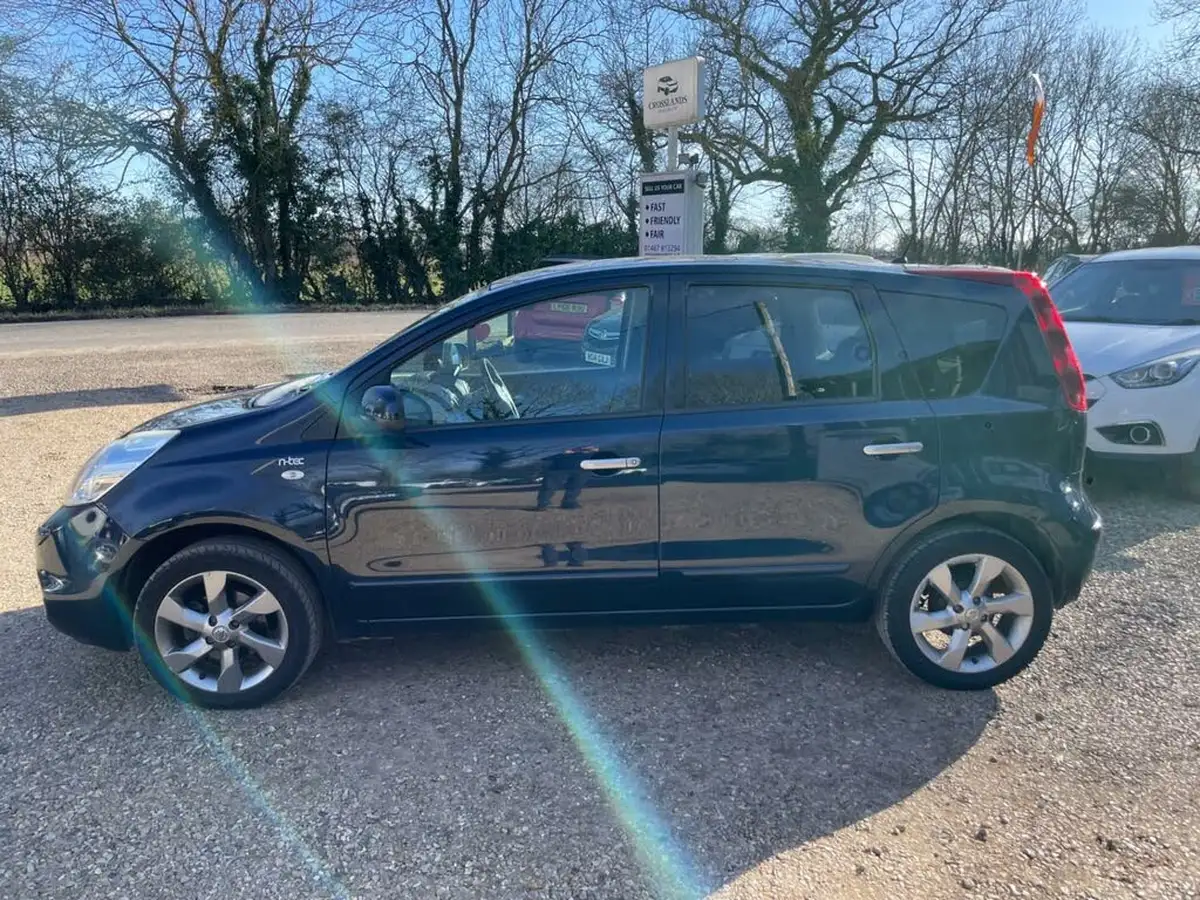 2010-nissan-note-16-n-tec-auto-big-4