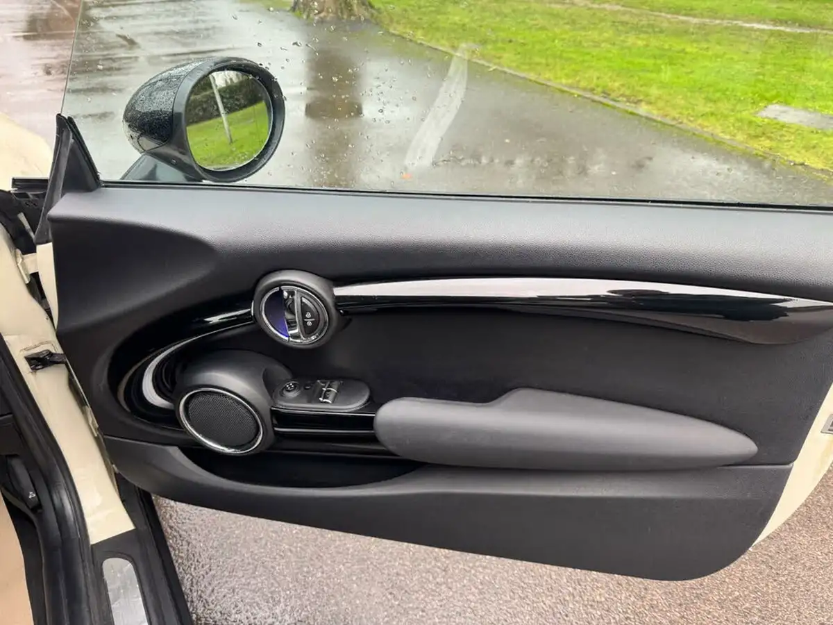 2016-mini-cooper-15-cooper-ss-hatchback-3d-big-21