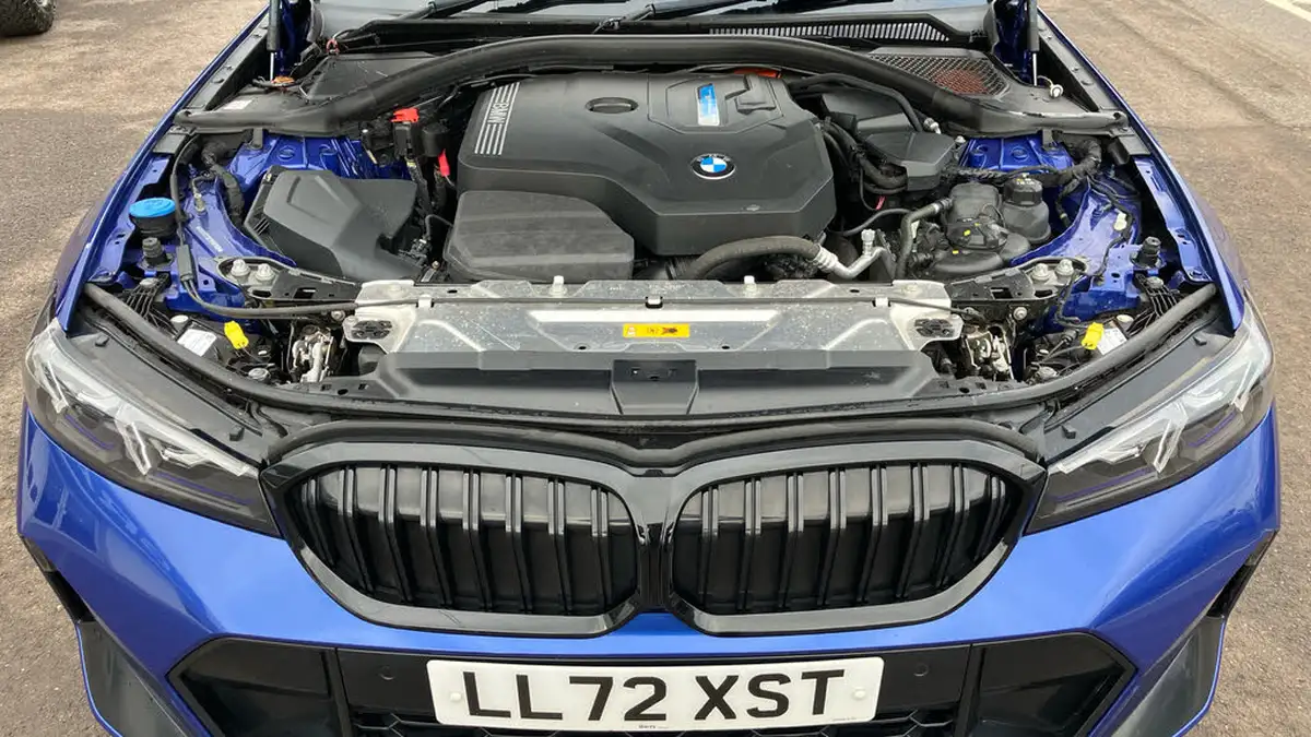 2022-bmw-3-series-20-330e-m-sport-touring-5d-big-9