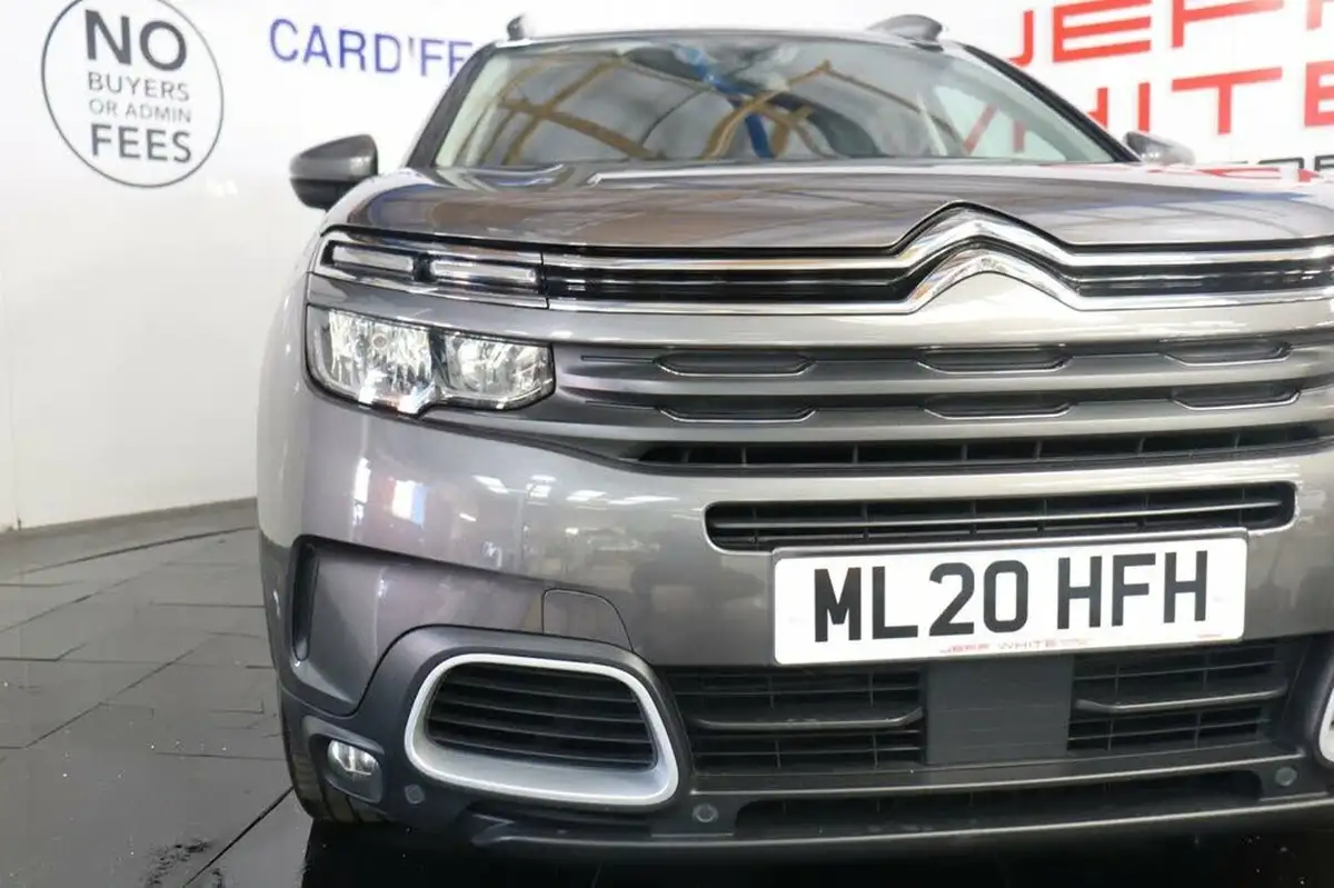2020-citroen-c5-aircross-15bluehdi-flair-eat8-big-10