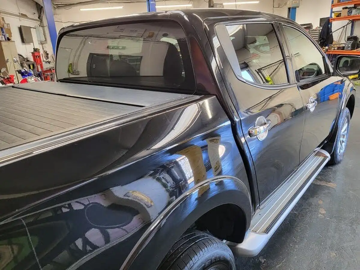 2017-mitsubishi-l200-24di-d-barbarian-178bhp-eu6-auto-big-8