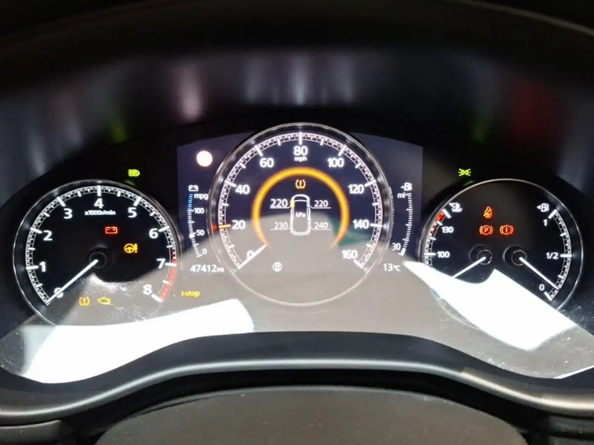 2019-mazda-mazda3-20-sport-saloon-4d-big-9