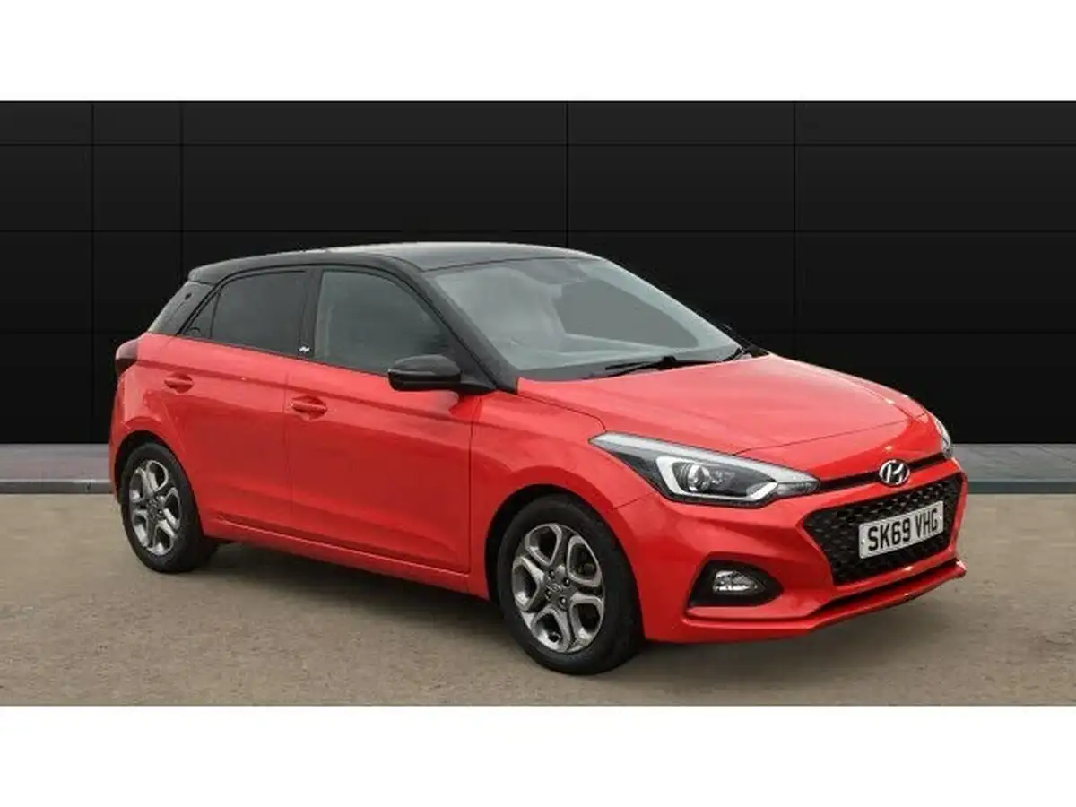 2019-hyundai-i20-10-t-gdi-play-big-0