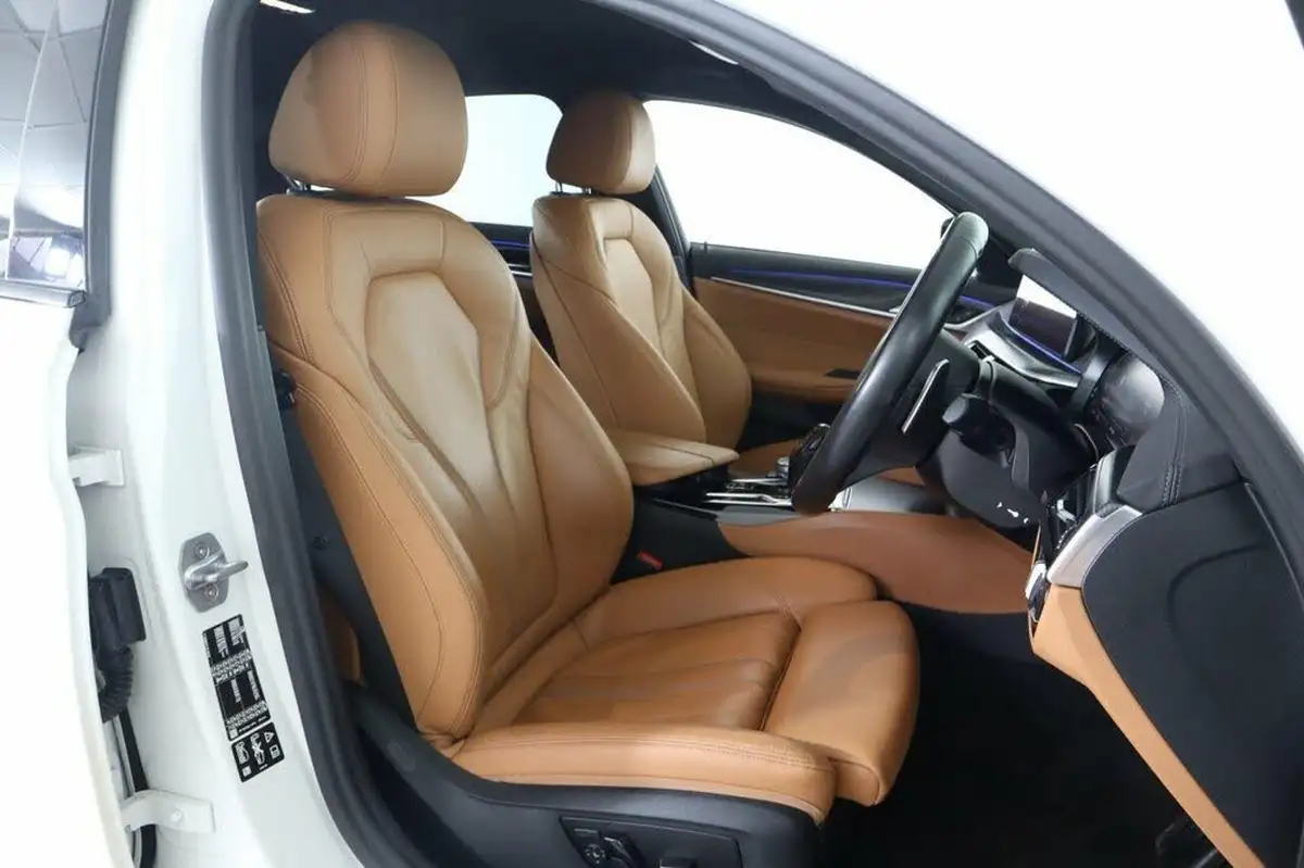2021-bmw-5-series-30td-530d-xdrive-m-sport-mht-saloon-4d-big-15