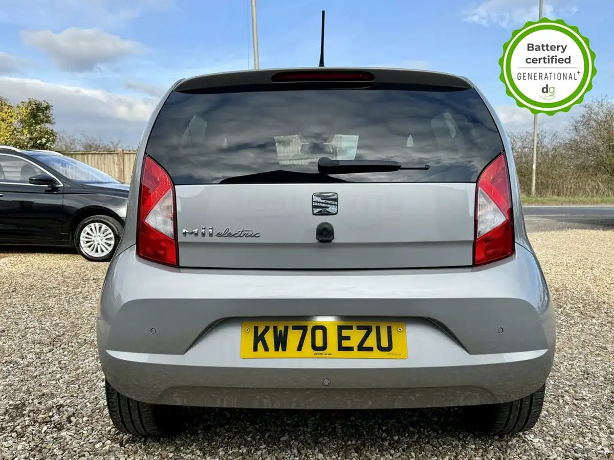 2021-seat-mii-e-big-8