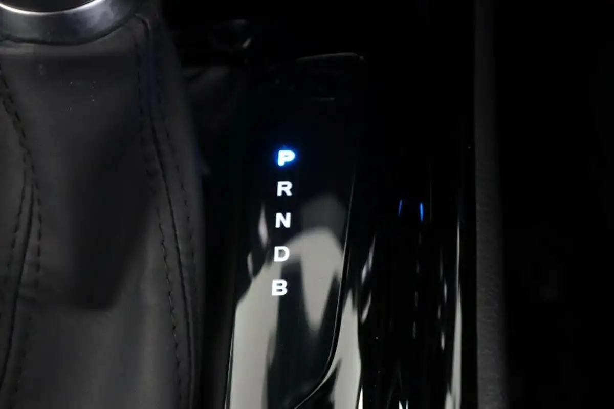 2020-toyota-c-hr-18-vvt-i-dynamic-big-48